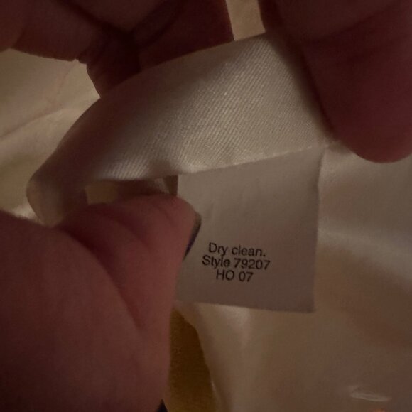 Italian Wool Lady Day Coat w/ Thinsulate VINTAGE Petite Size 4 Yellow - Picture 9 of 10